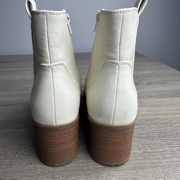 Baretraps COVINA Women's Sz 9.5M High Heel Embroidered Boots Tan and Cream - Picture 9 of 13